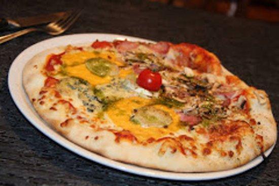 House Pizza
