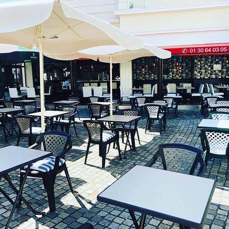 Le Café des Arts