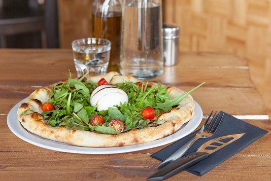 Gustino Pizza