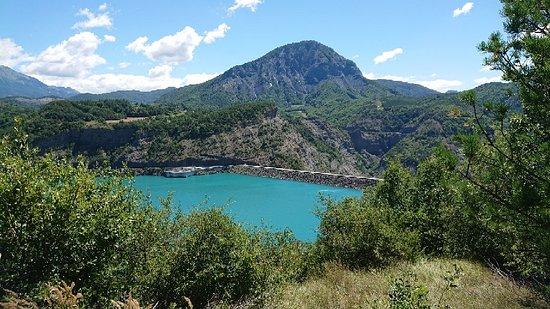 le lac de Serre-Ponçon