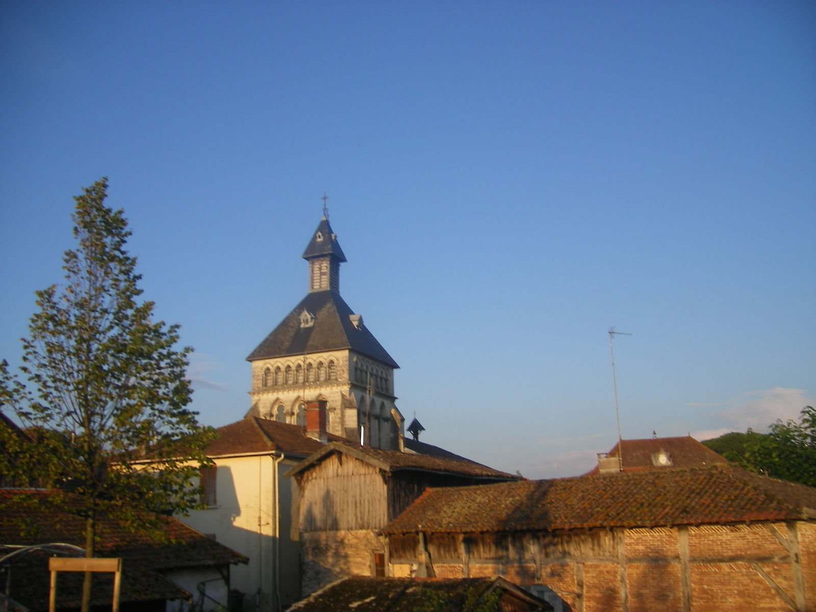 église Saint-Pierre de Parentis-en-Born