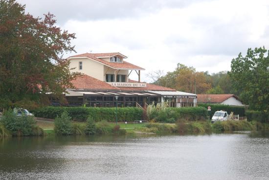 la maison du lac
