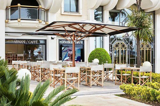 Armani Caffè